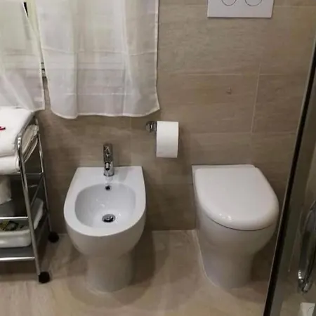 House Maximum Nápoly